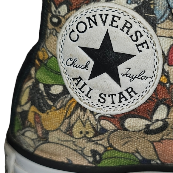 Converse Limited Edition Chuck Taylor Looney Tunes 2017 Youth - Picture 10 of 12